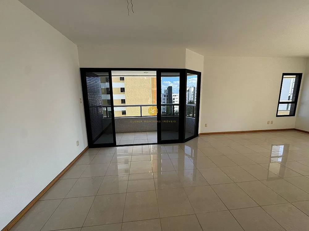 Imagem Apartamento 4 Suítes na Graça  Mansão Rio de São Pedro