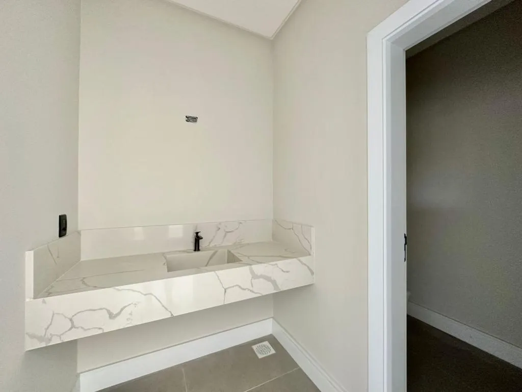 Imagem Casa em Condominio 3 Dormitórios - Bairro Zona Nova