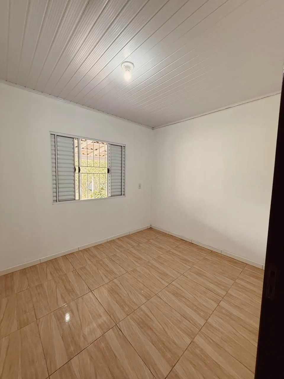 Imagem Casa à venda em Arroio do Sal, Praia Azul, com 1 quarto, 109,8m2