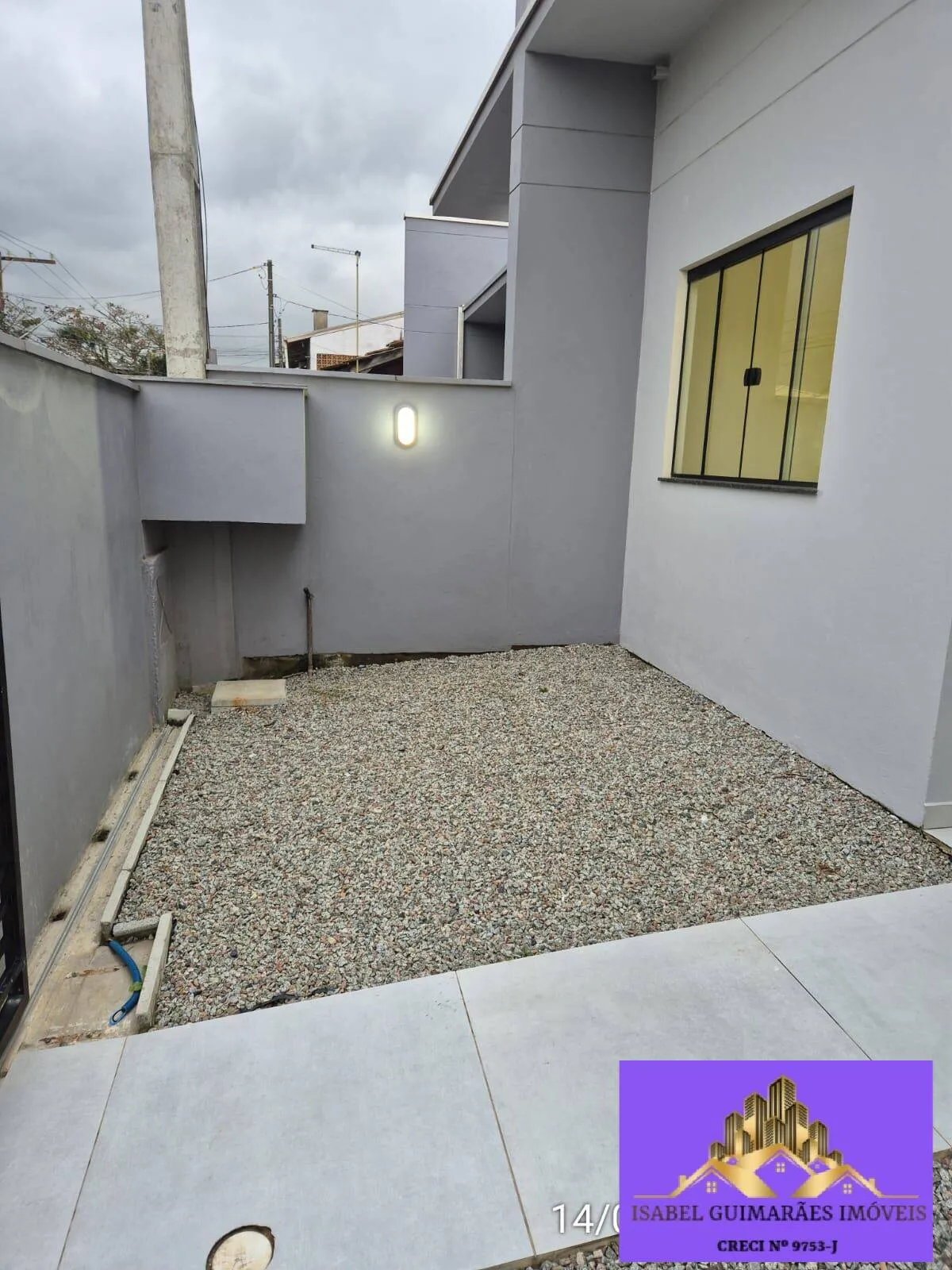 Foto do imóvel: Alugo Casa Geminada, 02 Quartos 02 Banheiros, no Gravatá de Navegantes