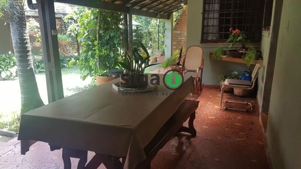 Imagem Casa térrea no Planalto Paulista ,em rua tranquila com 400².