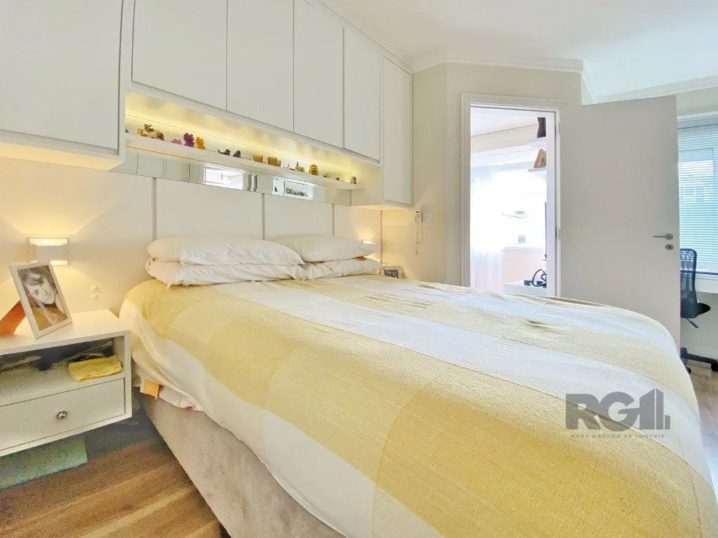Imagem Excelente apartamento 1 dormitório com suíte , lavabo e vaga coberta