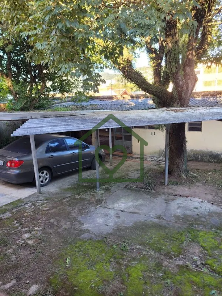 Imagem Casa de esquina com enorme potencial residencial e comercial, localizada em ponto estratégico próx...