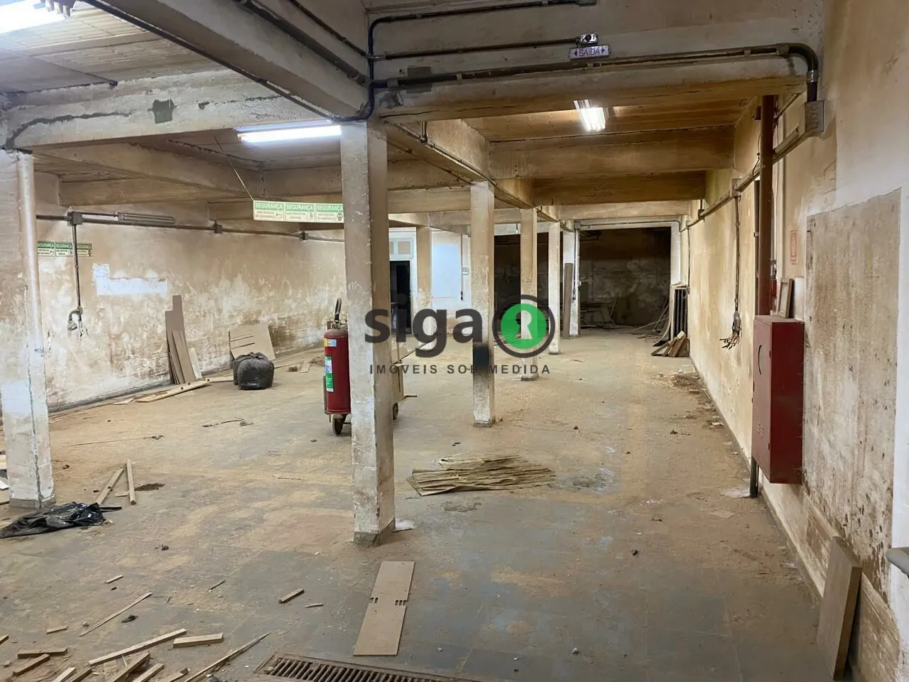 Imagem GALPÃO COMERCIAL PARA VENDA E LOCAÇÃO, 1.032 m² - CIDADE ADEMAR ZONEAMENTO ZEIS-I