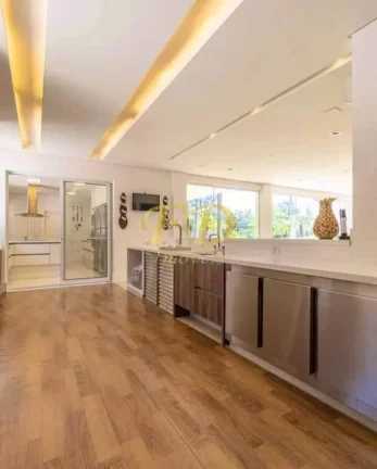 Imagem Casa de Alto Padrão em Atibaia/Condomínio Fechado