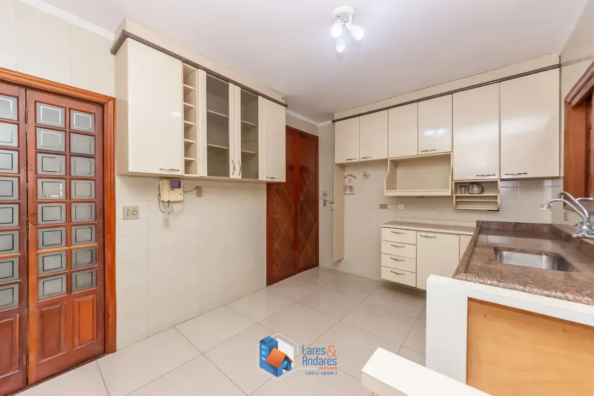 Imagem Sobrado para venda em Vila Gumercindo com 2 quartos, 156m²