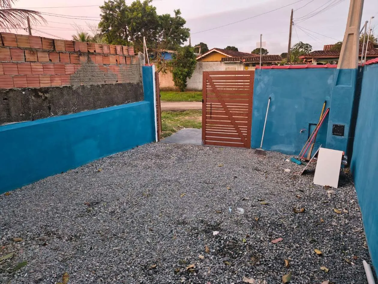 Imagem Casa para Venda em Itanhaém, Jamaica (Praia), 2 dormitórios, 1 banheiro, 2 vagas