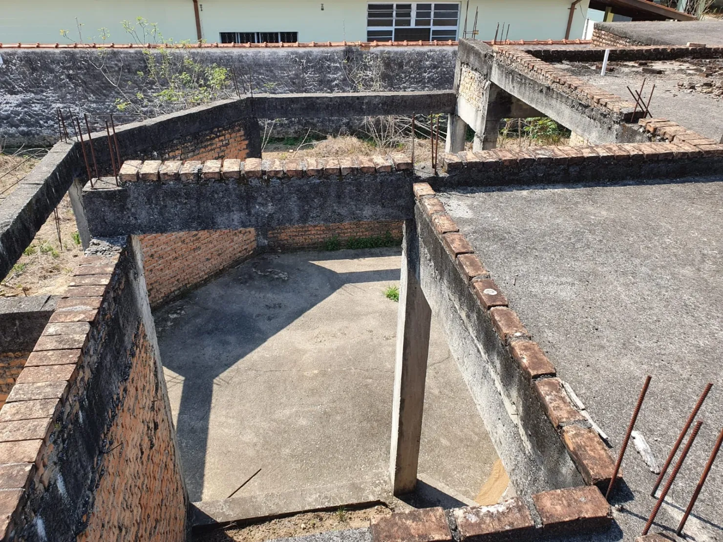 Imagem Terreno à venda 720M², Jardim Residencial Doutor Lessa, Pindamonhangaba - SP