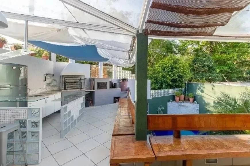 Imagem Casa para Venda em São Paulo, Alto de Pinheiros, 3 dormitórios, 1 suíte, 2 banheiros, 4 vagas