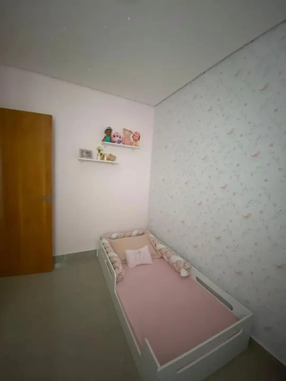 Imagem Casa em Condomínio à Venda em Sorocaba-SP - Jardim Residencial Villagio Ipanema I: 3 Quartos, 1 Suíte, 1 Sala, 2 Banheiros, 2 Vagas, 95m²