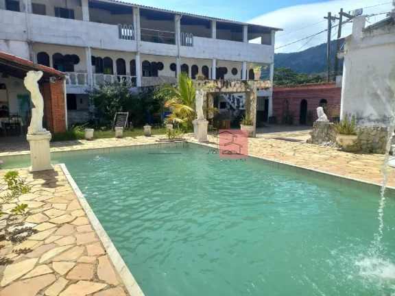 Foto do imóvel Comercial para Venda em Maricá/RJ - 13 Dorm. 869 m2 Área Útil