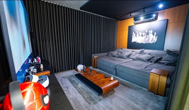 Imagem Casa de 414,93m² com 3 Suítes Localizado no Condomínio Residencial Alphaville II