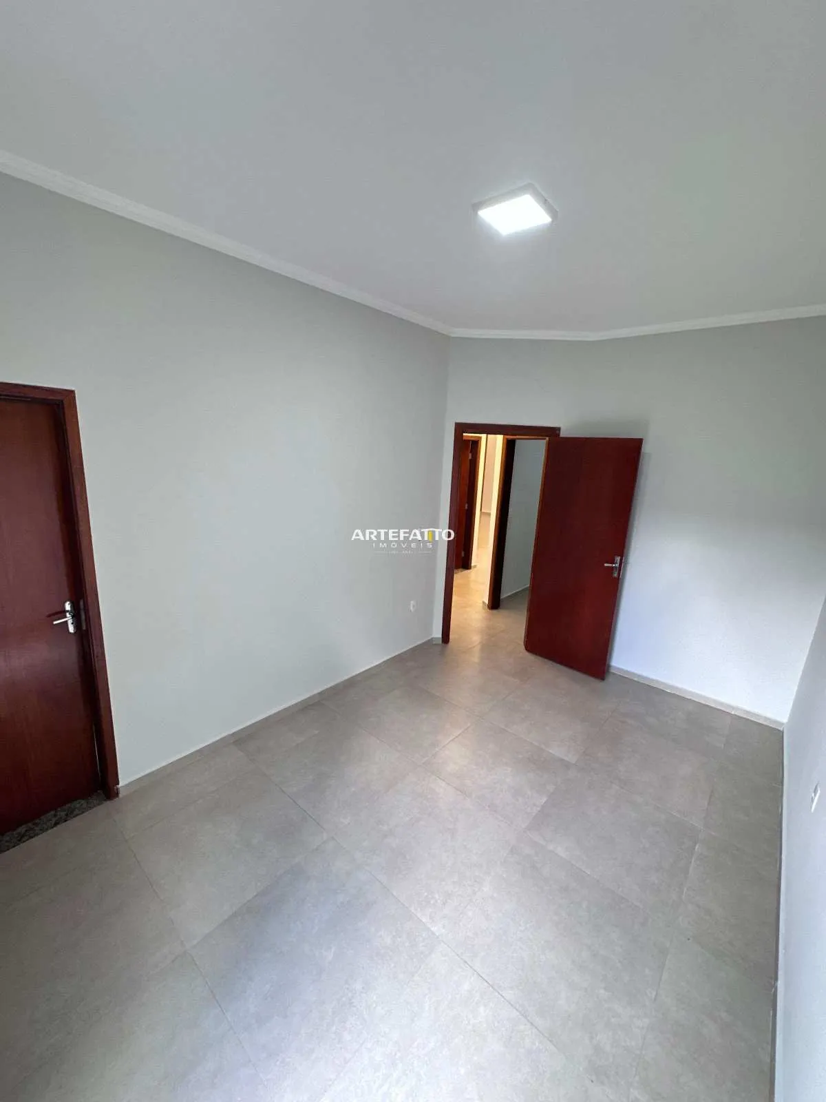 Imagem Casa em Terreno Inteiro no Residencial São Domingos
