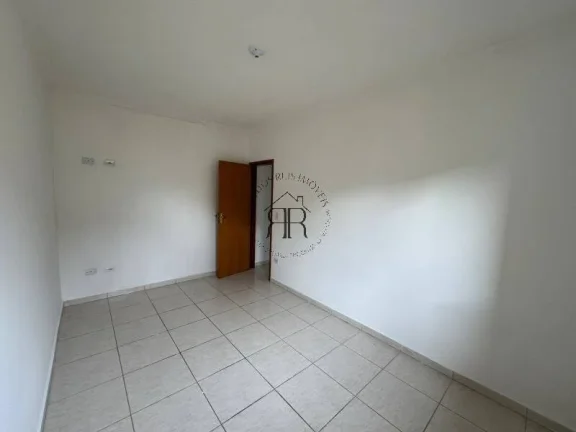 Imagem Venha morar nessa incrível casa com 2 quartos, perfeita para você e sua família! Com uma ampla sa...
