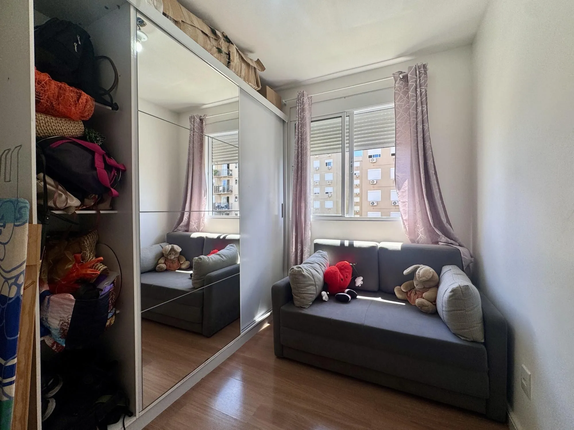Imagem Apartamento 3 Dormitórios com Suíte, Sacada e Vaga Coberta