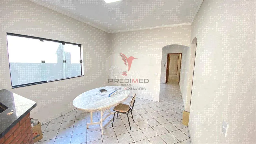 Imagem Casa de 3 quartos, 184m² no bairro Vila Nossa Senhora Aparecida, em Lençóis Paulista
