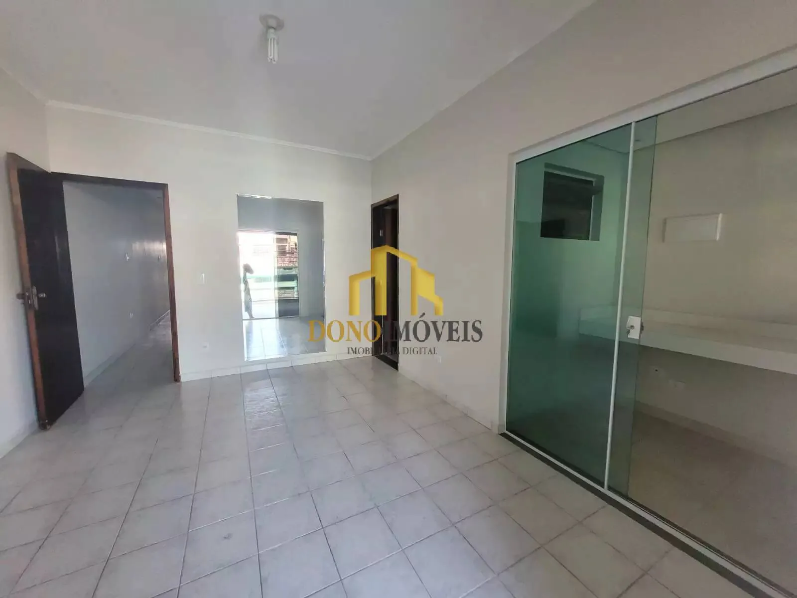 Imagem Sobrado à Venda com 4 dorms, 2 vagas, Bairro Parque Selecta II SBC