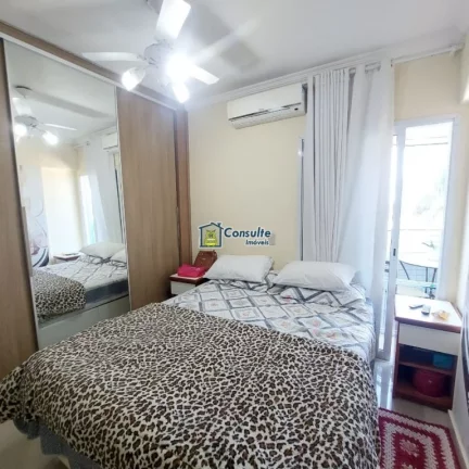 Imagem Apartamento belíssimo frente Vila Caiçara, Desperte todos os dias com o som das ondas e uma vista panorâmica incrível neste espaçoso apartamento de 2 dormitórios, de frente para o mar, onde cada detalhe foi pensado para oferecer conforto e qualidade de vi