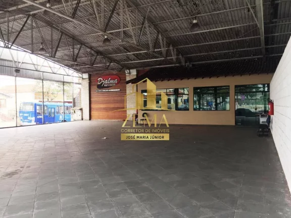 Imagem Ponto Comercial 700 m2, Área Central, Esquina, Coberto. Escritórios
