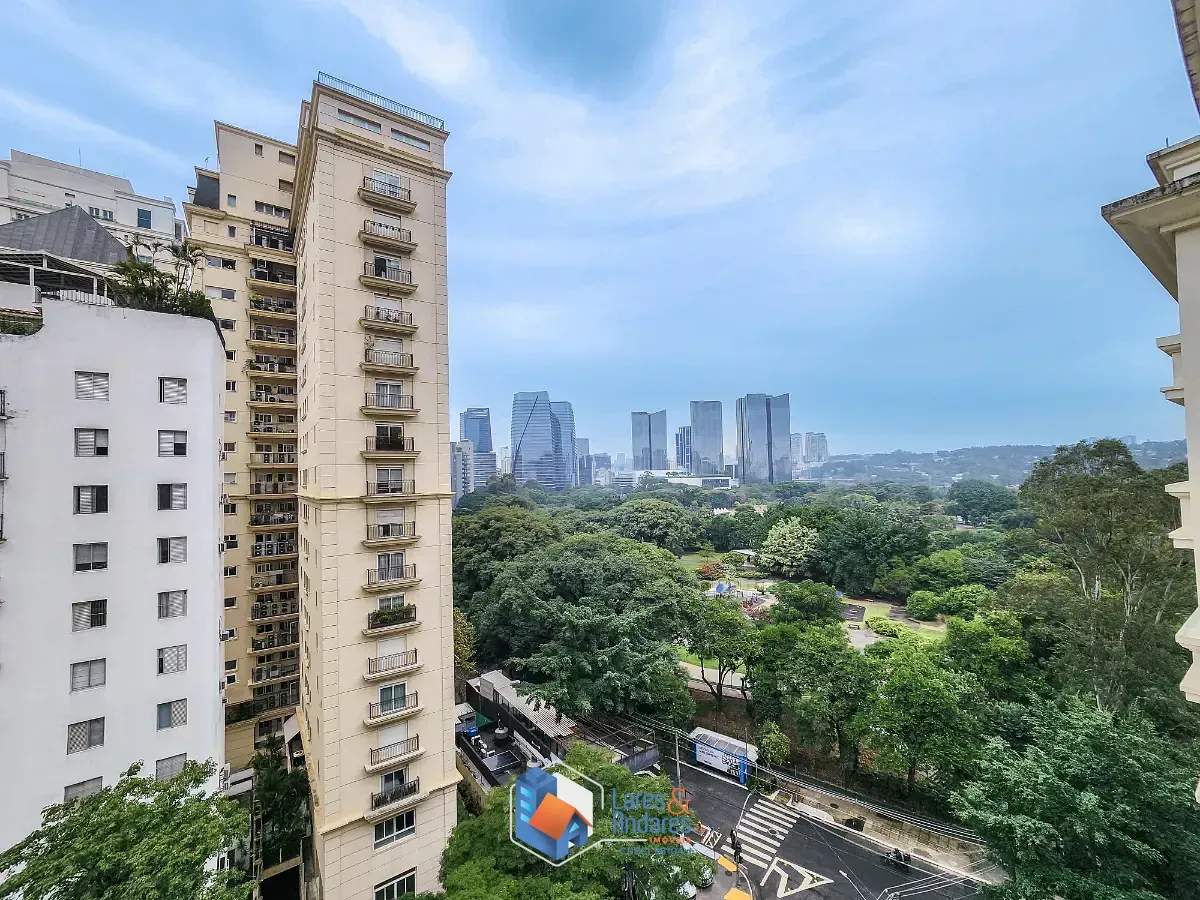 Foto do imóvel Apartamento para venda em Itaim Bibi com 3 quartos, sendo 2 suítes, 162m² em Rua Tabapuã