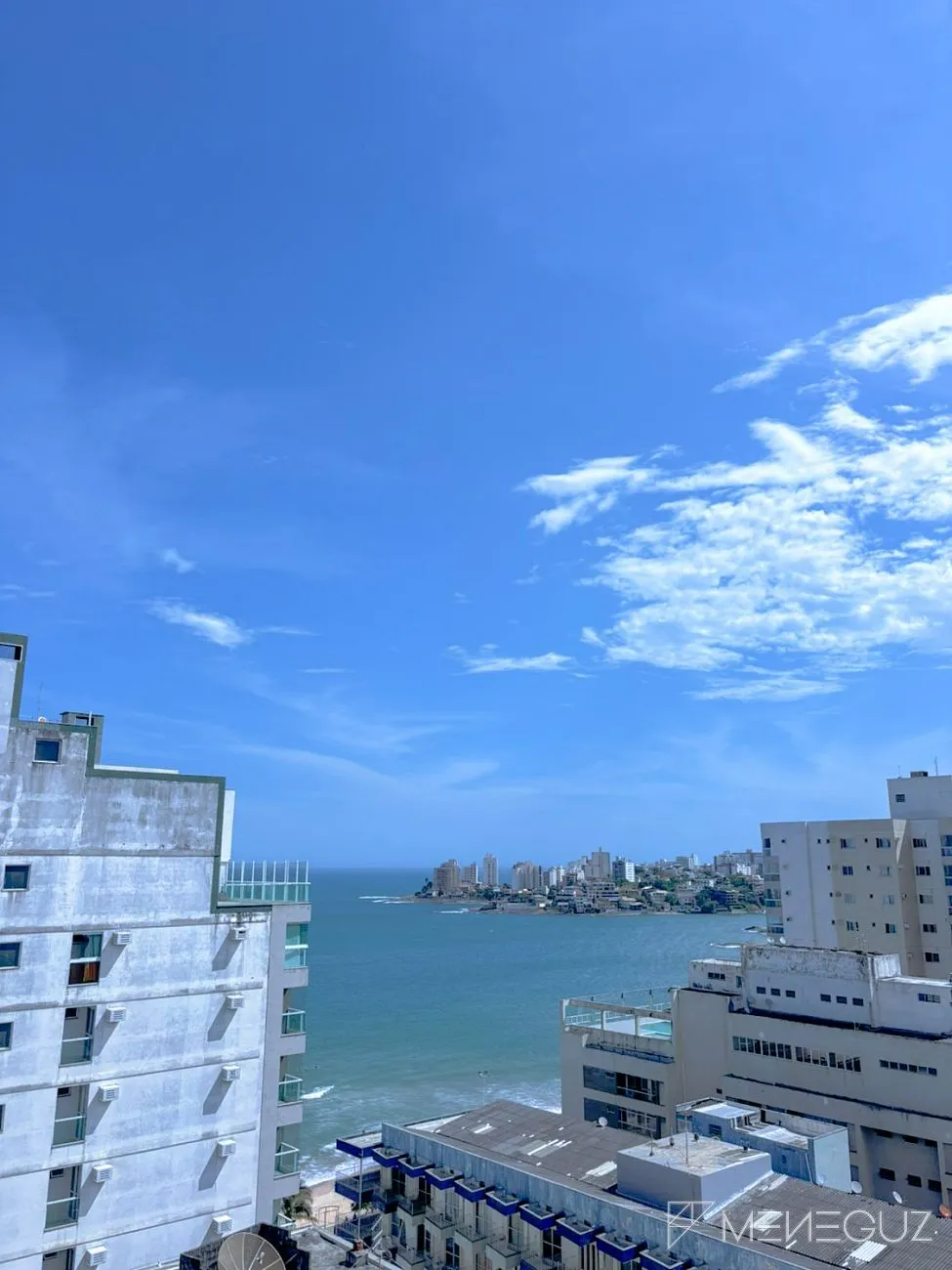 Imagem Vista para o Mar! Apartamento de 3 Quartos na Avenida Oceânica
