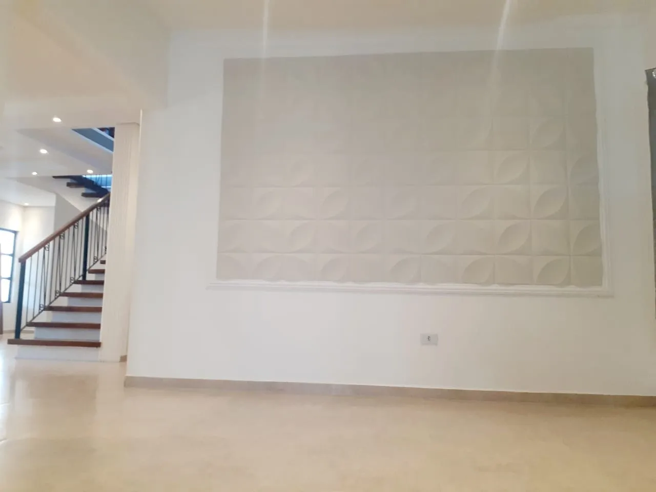 Imagem Casa à venda 5 Quartos, 3 Suites, 4 Vagas, 622M², Jardim Residencial Doutor Lessa, Pindamonhangaba - SP