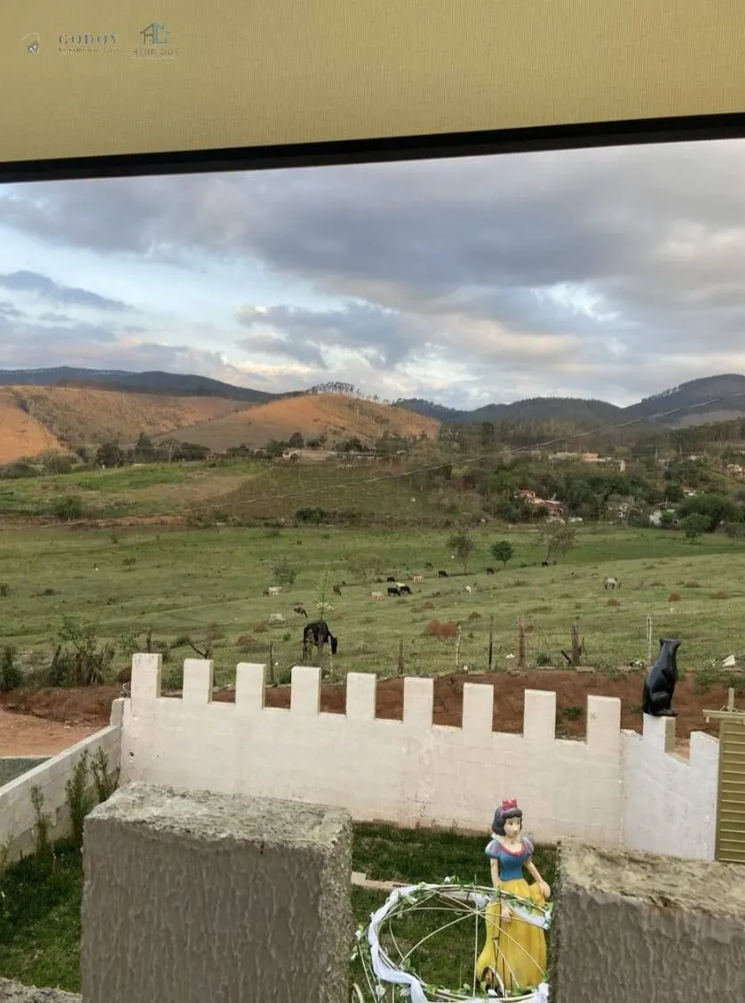 Imagem Casa de campo / Chácara à venda - Pindamonhangaba