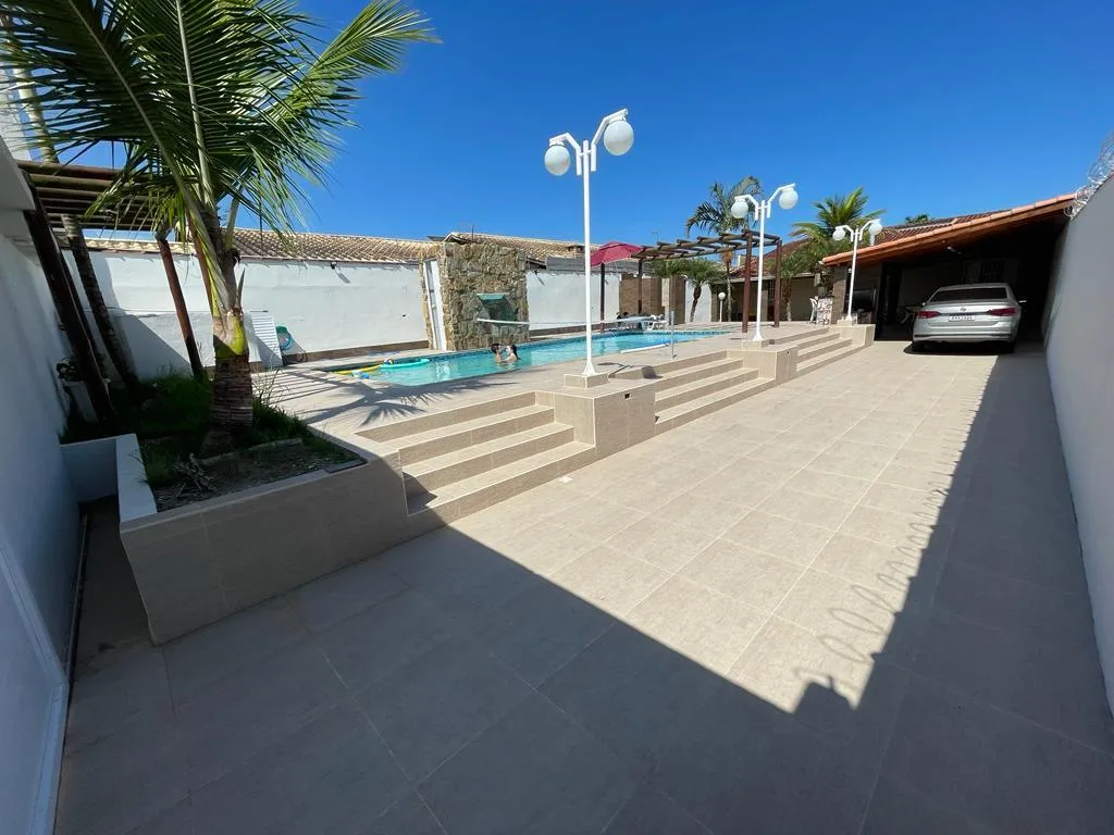 Casa para Venda em Itanhaém, Cibratel II, 2 dormitórios, 2 suítes, 2 banheiros, 5 vagas