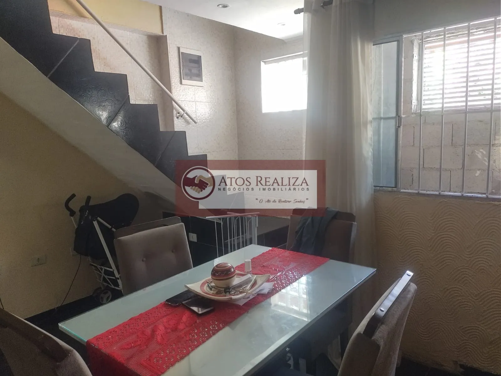 Imagem Vendo Oportunidades no Jardim Itatiaia - São Paulo: 3 dormitórios, 2 banheiros, sacada, quintal, 3 vagas, por R$190.000, Apenas venda, (Aceita carro como parte do pagamento)