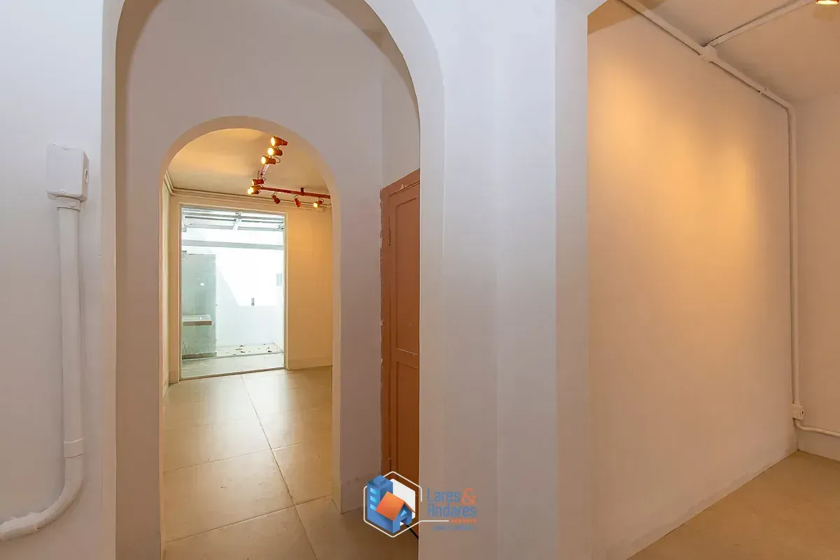 Imagem Casa para venda em Pinheiros com 2 quartos, 100m²