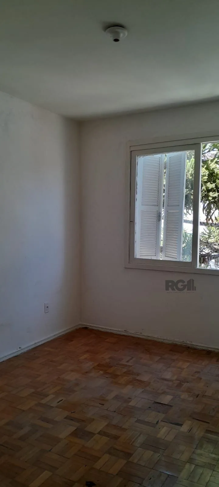 Imagem AP 3 DORM SEMIMOBILIADO BAIRRO SANTA CECÍLIA