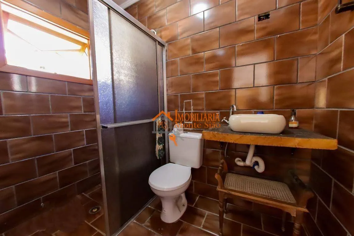 Imagem Sobrado com 4 dormitórios à venda, 267 m² por R$ 949.000,00 - Vila Barros - Guarulhos/SP