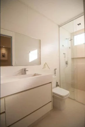 Imagem Apartamento com 3 dormitórios à venda, 153 m² por R$ 5.951.115,13 - Centro - Balneário Camboriú/SC