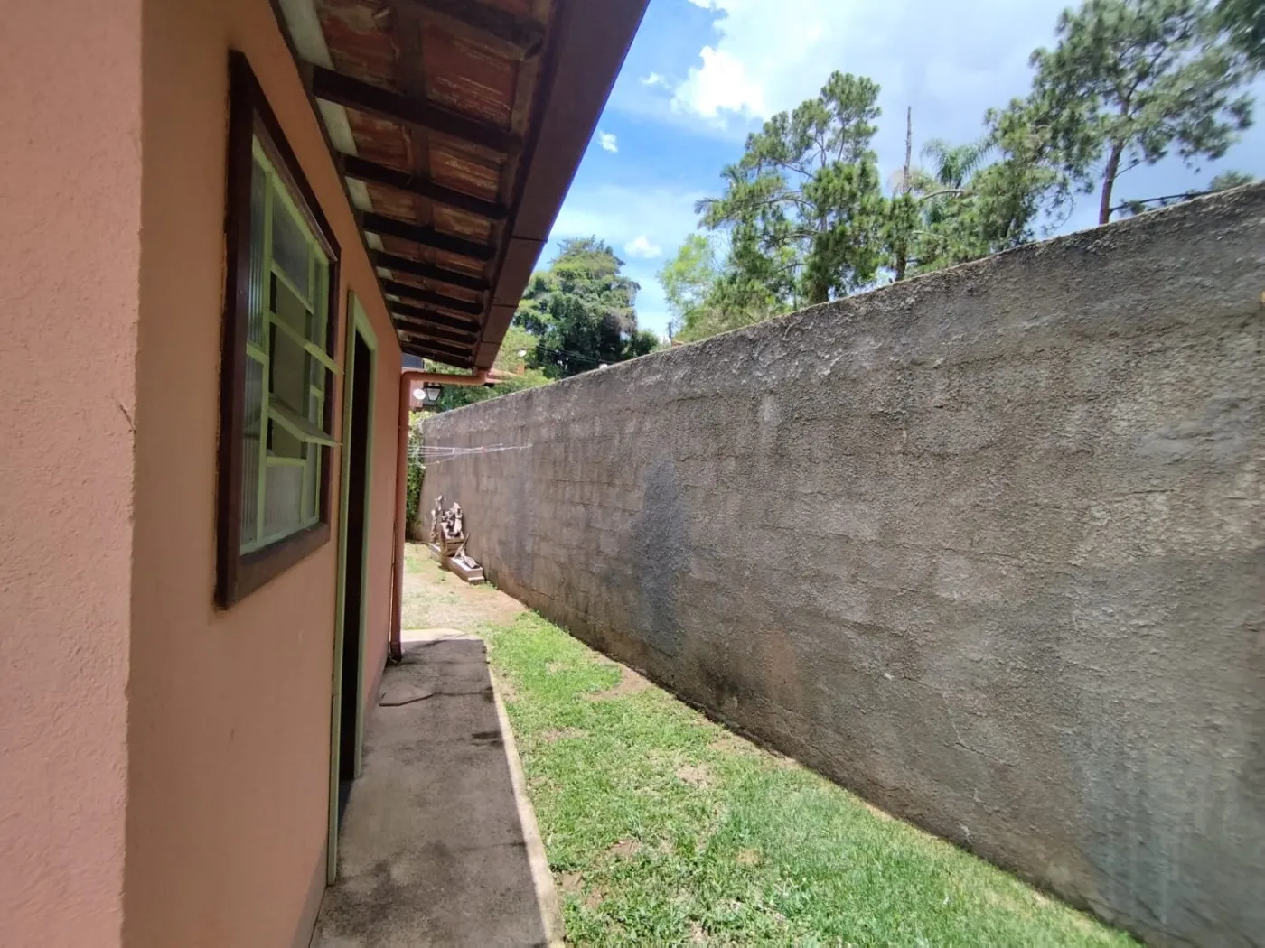Imagem Casa para Venda em Petrópolis / RJ no bairro Bonsucesso