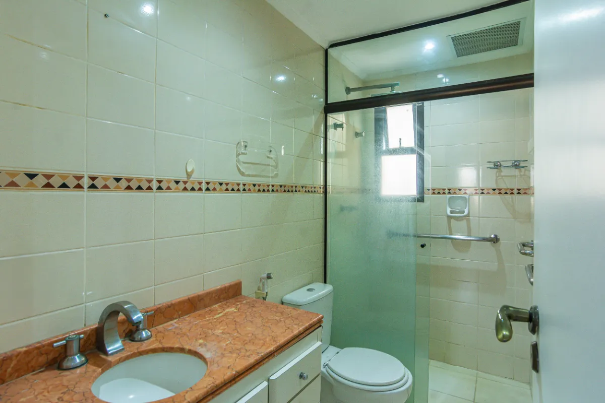 Imagem Cobertura para venda em Vila Suzana com 3 quartos, sendo 1 suíte, 223m2