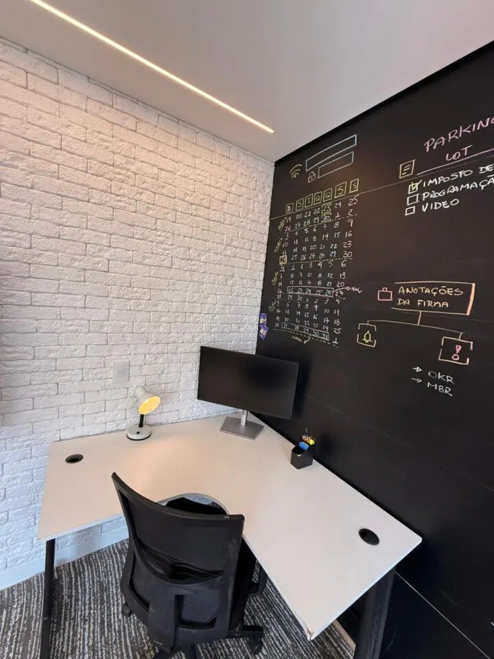 Imagem Studio Mobiliado com 1 Dormitório no Edifício Saint Gotthard.