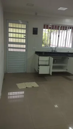 Imagem Sobrado com 118m², 2 Vagas, Vila Nair, São Paulo