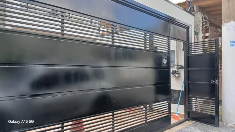 Imagem Sobrado à venda em excelente localização da zona leste, apenas 5 minutos do Metrô Patriarca!!