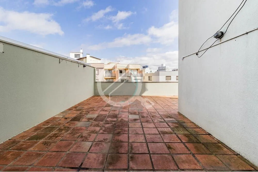Imagem Este charmoso apartamento de 1 dormitÃ³rio, localizado no EdifÃ­cio Baia do Estaleiro, oferece 53 mÂ...