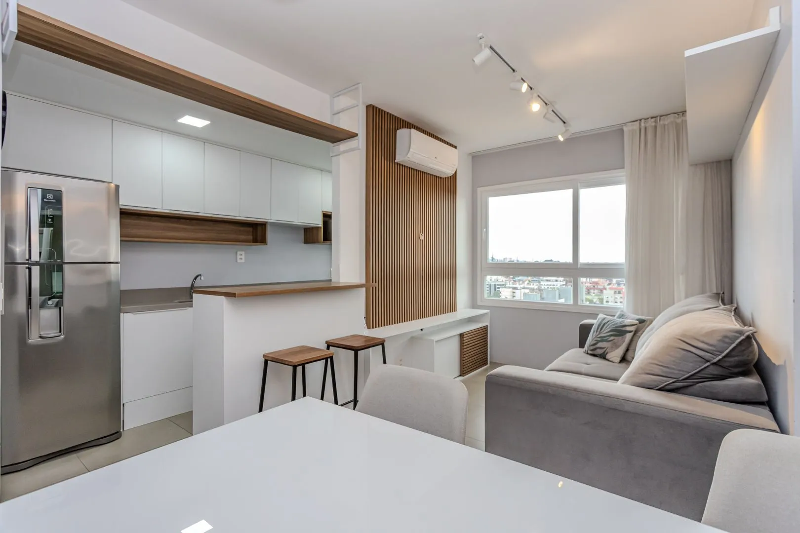 Imagem Apartamento no Jardim Lindóia de 2 dormitórios vaga e infra