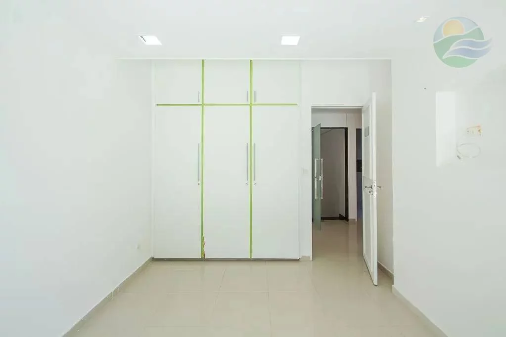 Imagem Casa alto padrão com 4 quartos, 400m2, para Locação, em Candeias, Jaboatão dos Guararapes.