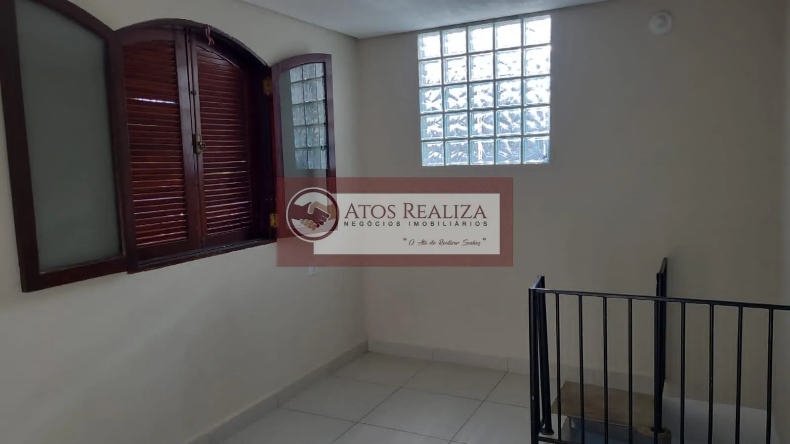 Imagem Casa para alugar na Cidade Dutra, SP: 1 dormitório, sala, cozinha e 1 banheiro. Ótima localização por R$1600/mês!