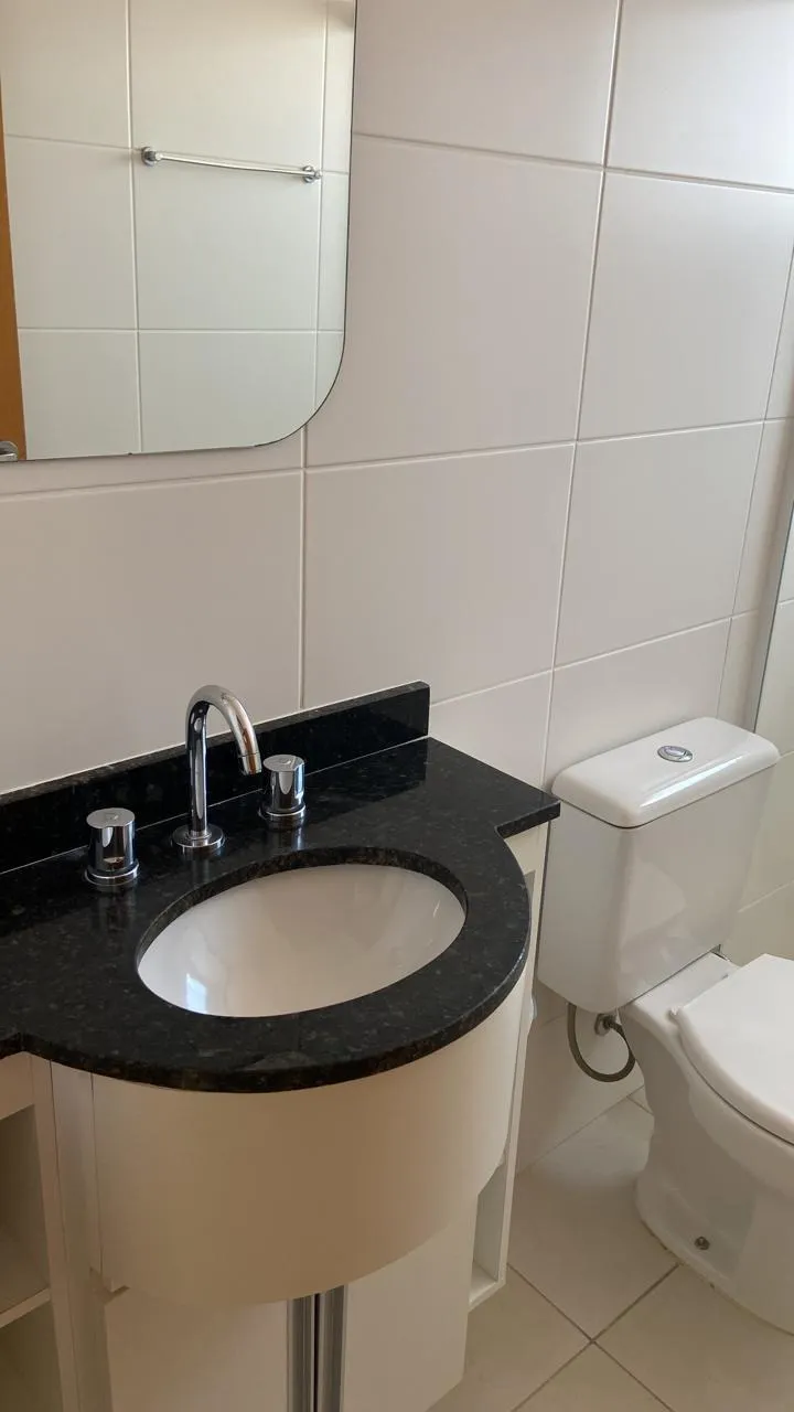 Imagem Apartamento Elegante no Edifício Nena Moncayo - 2 Dormitórios, Suíte e Vista Deslumbrante