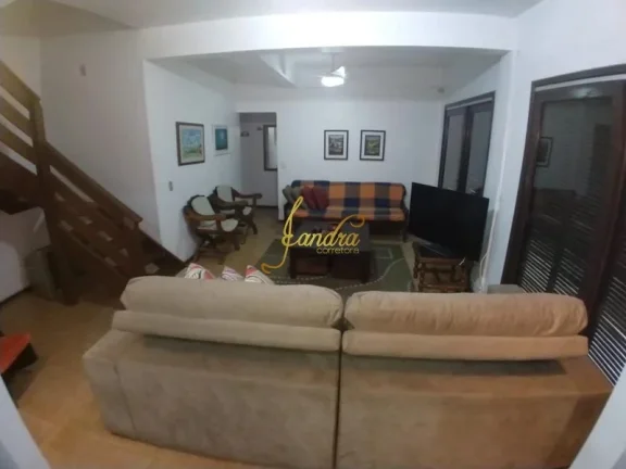 Imagem Sobrado duplex com 07 dormitórios em Atlãntida