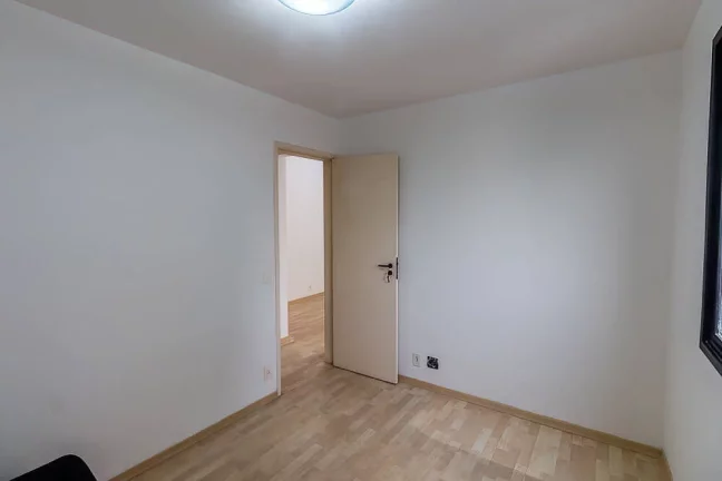 Imagem Apartamento com 2 quartos e 2 vagas à venda na Vila Olímpia.