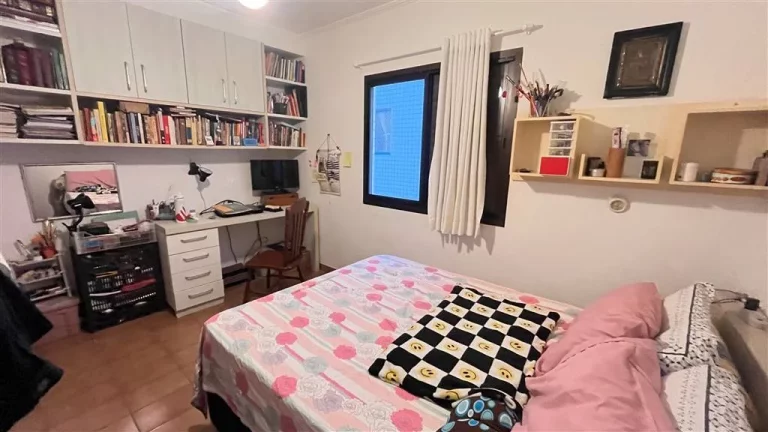 Imagem APARTAMENTO COM 750 m² - GUILHERMINA - PRAIA GRANDE SP