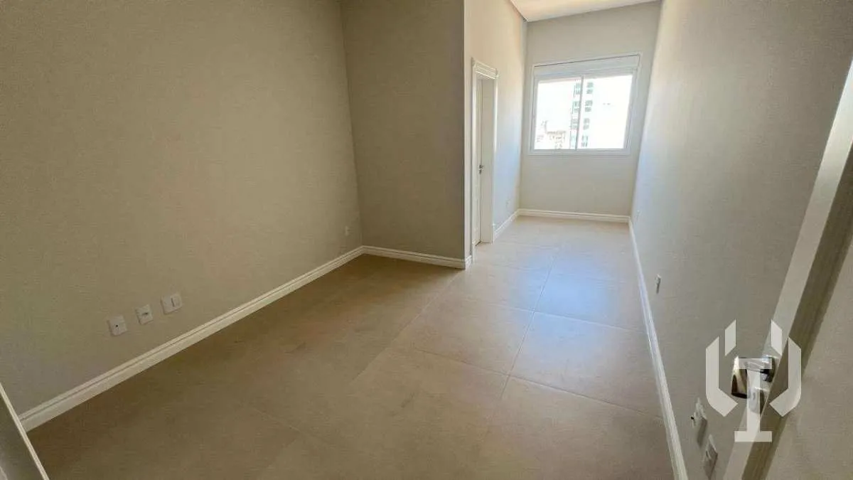 Imagem Apartamento à venda, no MAGNIFIQUE IMPERIALE em Itapema, Meia Praia, com 4 quartos, 190m2