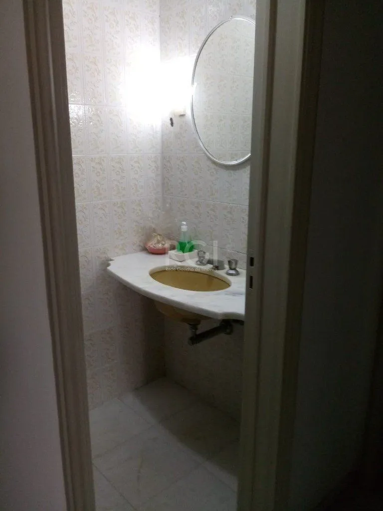 Imagem Apartamento com 03 dormitórios, churrasqueira e vaga de garagem no Menino Deus