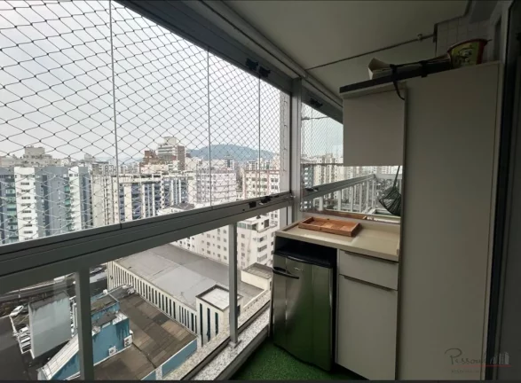 Imagem Apartamento localizado no coração do Centro de Florianópolis. Com fácil acesso a ponte Hercílio...
