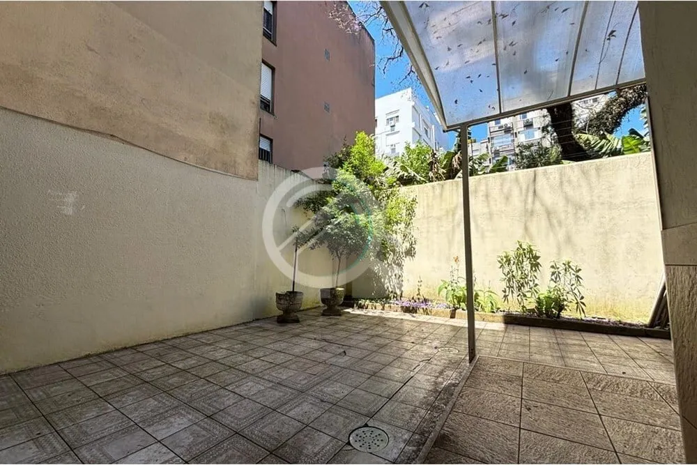Imagem Se você busca um imóvel aconchegante e bem localizado, esta é a sua chance! Este apartamento de 1...